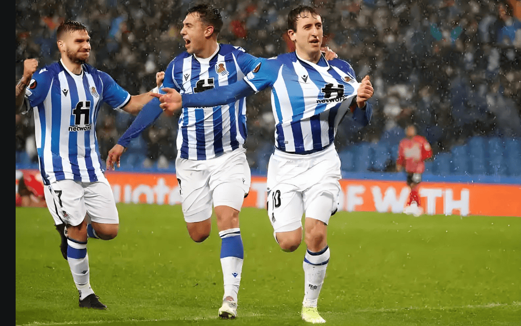 包含转折点皇家社会豪取连胜，德甲冲刺阶段攻防权衡，震撼外界，更衣室氛围转暖的词条-雷速官网